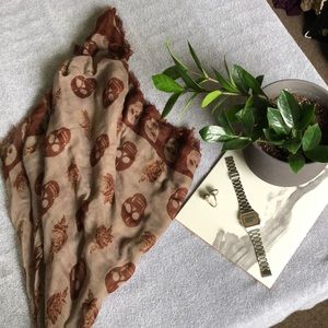 Mauve + cranberry skull scarf❤️🖤